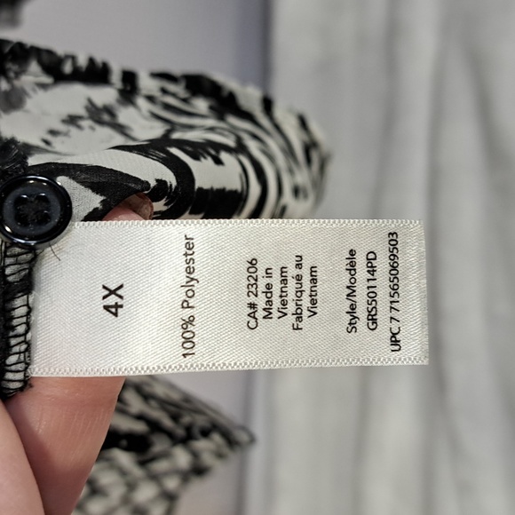 Fred David Sheer Long Sleeve Top NWOT - Picture 3 of 4